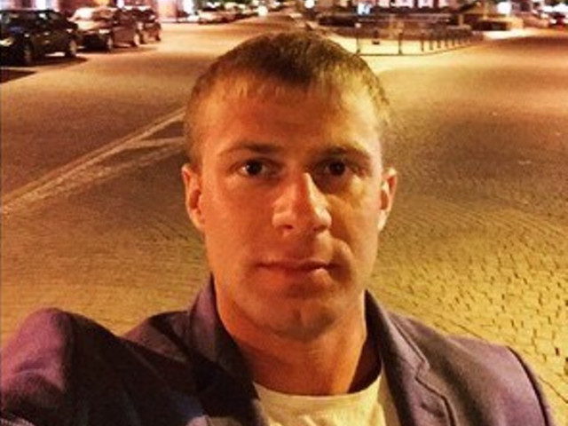 Роман, Москва, 38 лет, 1 ребенок. Познакомлюсь с женщиной для любви и серьезных отношений, гостевого брака, дружбы и общения.  Анкета 884388. 