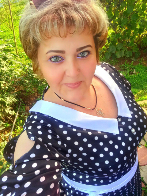 Марина, Нижний Новгород, 47 лет, 1 ребенок, 2 фото. Познакомлюсь с мужчиной для любви и серьезных отношений, брака и создания семьи.  Анкета 884687. 