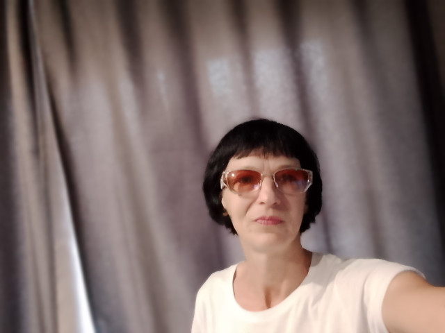 Елена Бережная, Екатеринбург, 53 года, 1 ребенок, 2 фото. Хочу познакомиться с мужчиной, для дружбы, общения, серьёзных отношений. Без вредных привычек, с не...  Анкета 884798. 