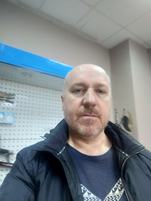 Михаил, Россия, Москва, 52 года. Познакомлюсь для создания семьи.