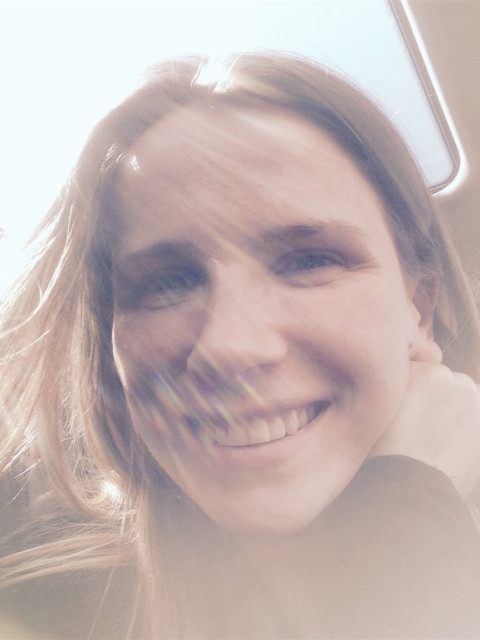 Ольга, Россия, Москва, 42 года, 2 ребенка. Я декоратор, управляю бюджетом, бригадой и сроками. Дом и дети научили стратегии. Если вы из мира, г