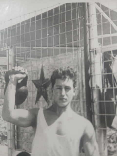 Валентин, Новопавловск, 43 года, 1 ребенок. Познакомлюсь с женщиной для любви и серьезных отношений.  Анкета 885185. 