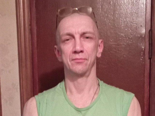 Михаил, Санкт-Петербург, 45 лет, 2 ребенка. Познакомлюсь с женщиной для любви и серьезных отношений.  Анкета 885205. 