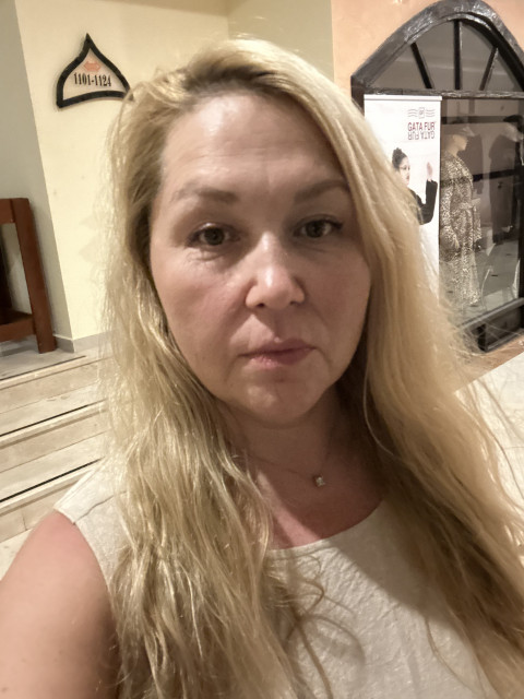 Нелля, Россия, Москва, 49 лет, 1 ребенок. Познакомлюсь с мужчиной для любви и серьезных отношений, брака и создания семьи, дружбы и общения.  Анкета 885369. 