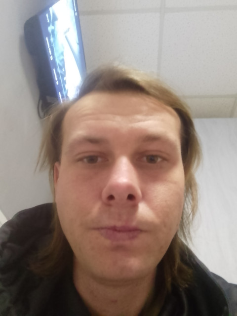 Дмитрий Дмитриевич, Россия, Ялта, 27 лет. Ищу: Может любовь может и общение  Анкета 885386. 