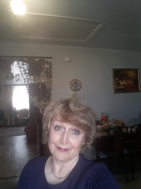 Надежда, Россия, Санкт-Петербург, 65 лет, 1 ребенок. Познакомлюсь с мужчиной для дружбы и общения. а дальше как получится. Нравятся мужчины спокойные, добрые,...  Анкета 885496. 