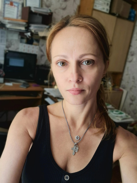 Лена, Россия, Алчевск. Фото на сайте ГдеПапа.Ру