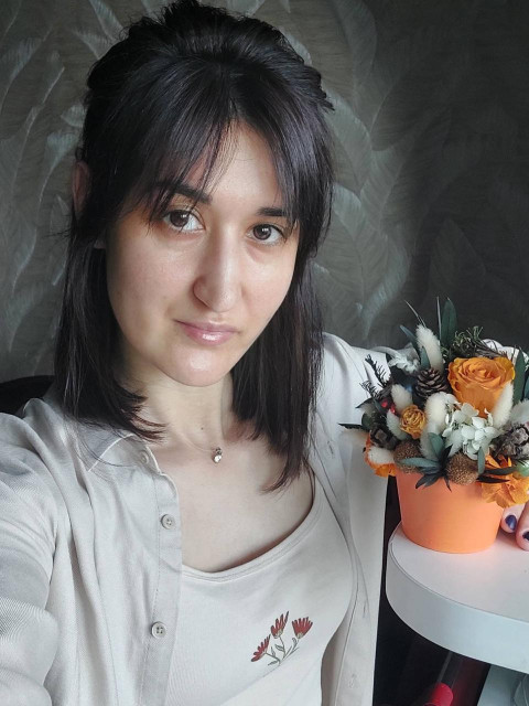 Юлия, Сургут, 36 лет, 3 ребенка, 3 фото. Познакомлюсь с мужчиной для любви и серьезных отношений.  Анкета 885707. 