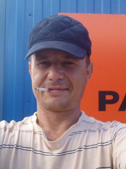 Ринат, Россия, Ишимбай, 52 года, 2 ребенка. Познакомлюсь с женщиной для любви и серьезных отношений, брака и создания семьи, гостевого брака. главное...  Анкета 885733. 