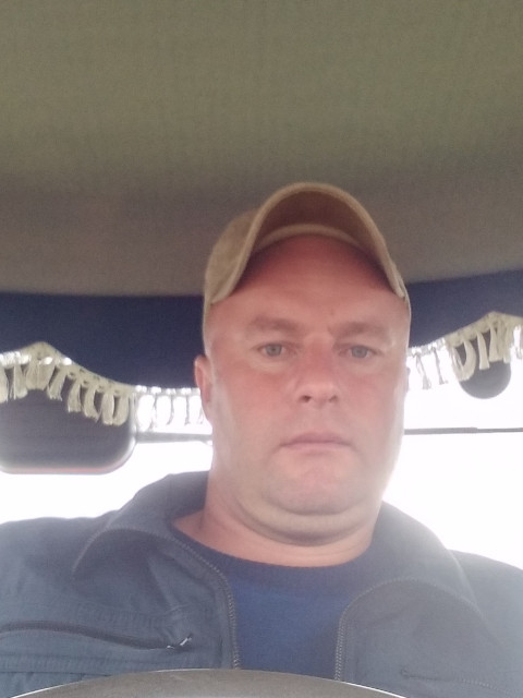 Александр, Россия, Кашин, 39 лет. Он ищет её: женщину для любви и серьезных отношений, брака и создания семьи, гостевого брака, воспитания детей,   Анкета 885770. 