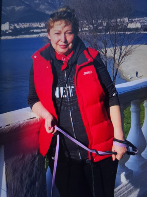 Ирина, Москва, 56 лет, 1 ребенок. Она ищет его: мужчину для любви и серьезных отношений, брака и создания семьи, дружбы и общения.  Анкета 885880. 