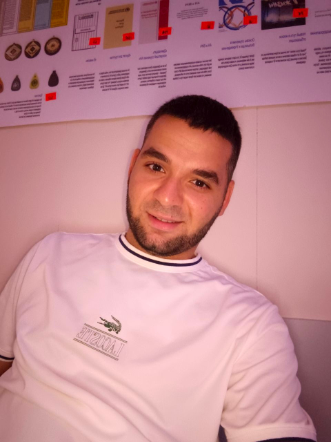 Maksim, Тюмень, 28 лет. Познакомлюсь с женщиной для любви и серьезных отношений.  Анкета 885894. 