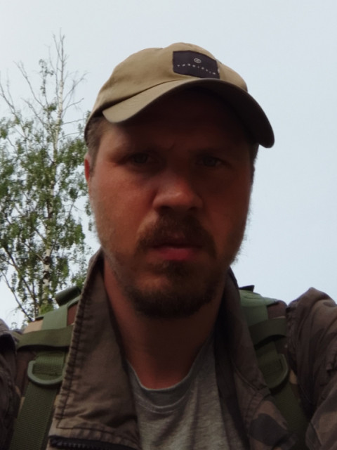 Александр, Смоленск, 39 лет, 3 ребенка. Он ищет её: женщину для любви и серьезных отношений, брака и создания семьи, рождения совместных детей.  Анкета 885970. 