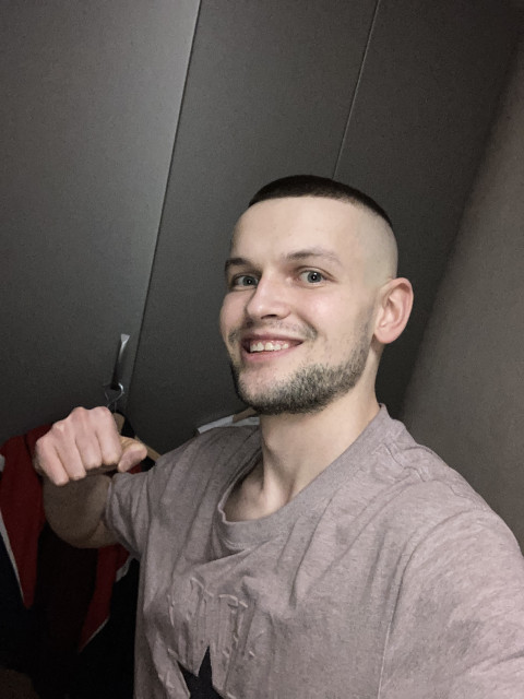 Юрий Волобуев, Москва, м. Выхино, 24 года. Ищу девушку, с которой можно построить крепкие и гармоничные отношения. Ценю в людях порядочность и...  Анкета 886185. 