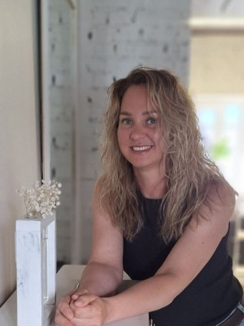 Ирина, Россия, Омск, 43 года, 2 ребенка. Познакомлюсь с мужчиной для дружбы и общения.  Анкета 886251. 