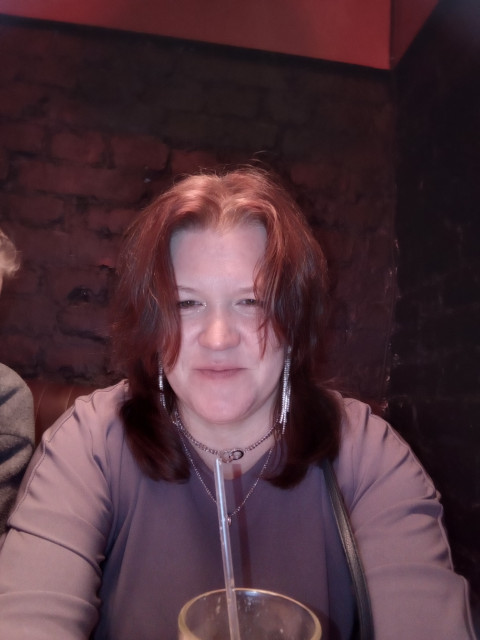 Наташа, Россия, Санкт-Петербург, 46 лет, 3 ребенка. Познакомлюсь с мужчиной для дружбы и общения.  Анкета 886372. 