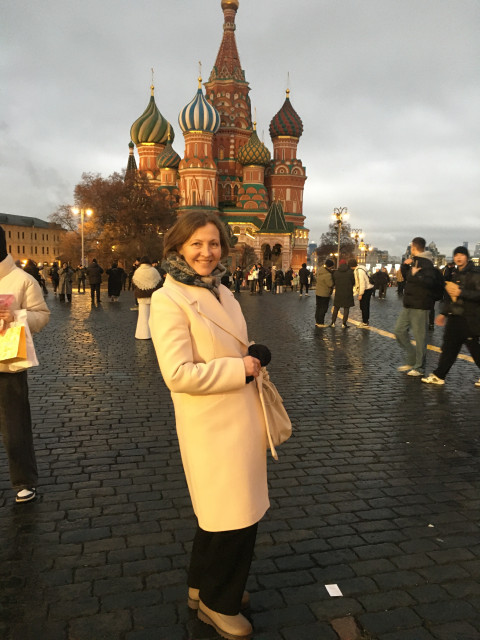 Елена, Звенигород, 55 лет, 1 ребенок, 2 фото. Познакомлюсь с мужчиной для любви и серьезных отношений, брака и создания семьи, воспитания детей.  Анкета 886601. 