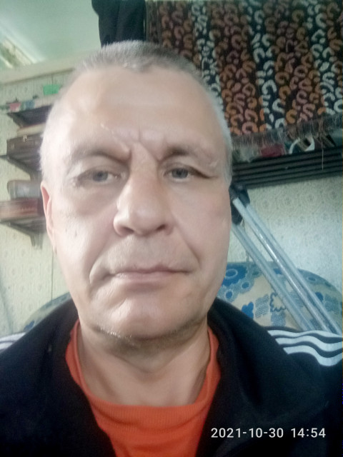 Андрей Мелентьев, Усолье-Сибирское, 51 год. Он ищет её: С усолья сибирского в возрасте от 30 до 52 с местом для встречь дети не старше 12лет или живут отдел  Анкета 886660. 