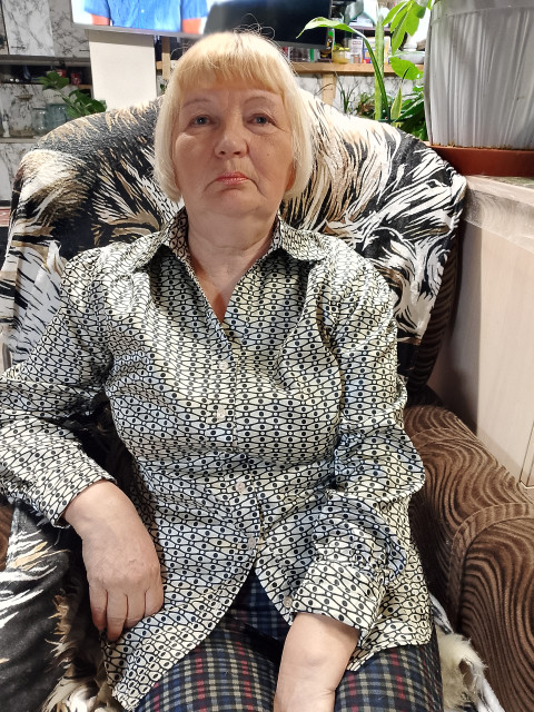 Людмила, Пермь, 65 лет, 2 ребенка. Познакомлюсь с мужчиной для брака и создания семьи.  Анкета 886888. 