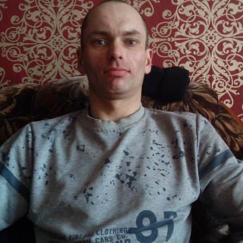 Иван Викторович, Выборг, 41 год, 1 ребенок, 1 фото. Хотелось бы встретить девушку верную, добрую, заботливую, понимающую можно с ребёнком.  Анкета 887124. 