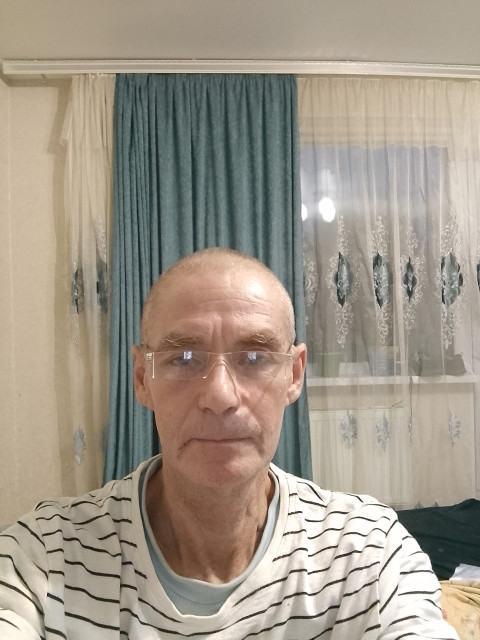 Андрей, Калининград, 54 года, 3 фото. Познакомлюсь с женщиной для любви и серьезных отношений.  Анкета 887235. 