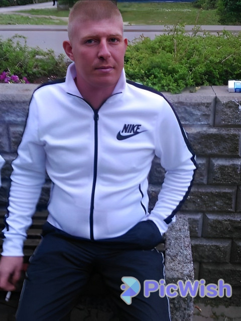 Roman, Финляндия, Хельсинки, 44 года. Познакомлюсь с женщиной для любви и серьезных отношений, брака и создания семьи, воспитания детей, рождения...  Анкета 887469. 