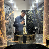 Димаш Жахангер, Казахстан, Шымкент, 21 год