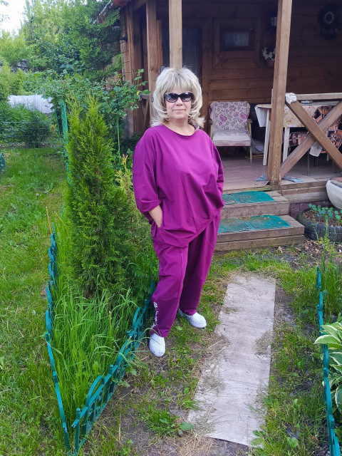 Галина, Россия, Нижний Новгород, 55 лет, 1 ребенок. Ищу: Буду рада знакомству с людьми любящими сад  Анкета 887787. 