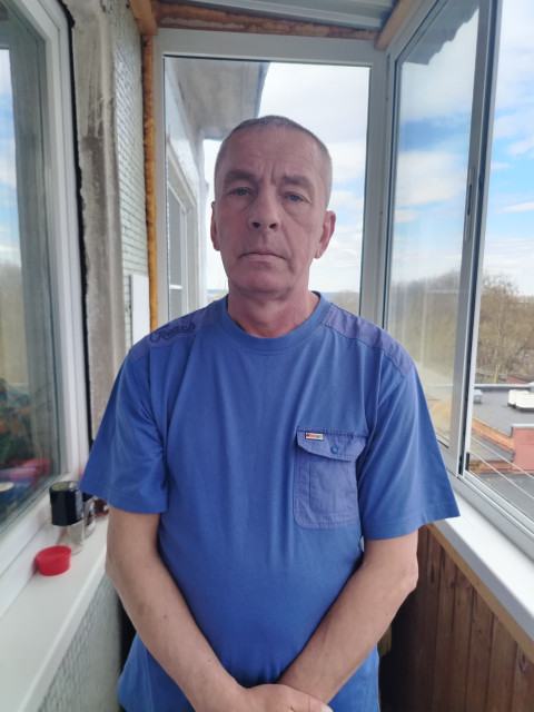 Александр, Калуга, 51 год, 1 ребенок. Познакомлюсь с женщиной для брака и создания семьи.  Анкета 887869. 