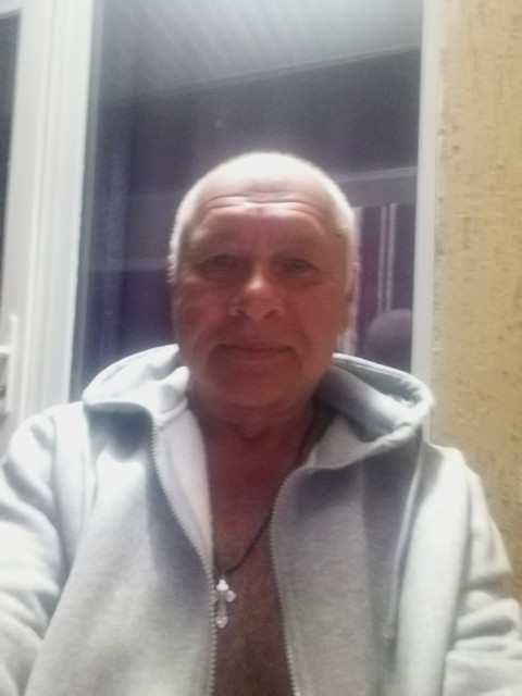 Владимир, Россия, Санкт-Петербург, 68 лет. Познакомлюсь с женщиной для любви и серьезных отношений, гостевого брака, дружбы и общения.  Анкета 888087. 