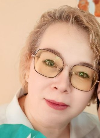 Светлана, Минск, 51 год, 2 ребенка, 3 фото. Ищу: Ты - не зануда, оптимист, с тобой можно и посмеяться, и помолчать, и поговорить... 
Цель знакомства:...  Анкета 888278. 