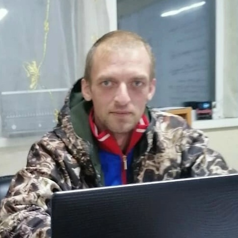 Павел Малышев, Уссурийск, 41 год, 2 ребенка, 1 фото. Познакомиться с отцом-одиночкой из Уссурийска