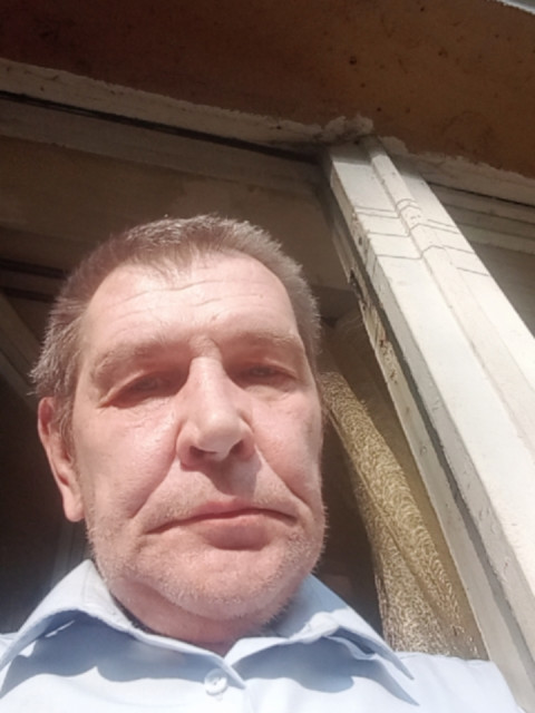 Вадим, Россия, Москва, 54 года, 2 ребенка. Он ищет её: Без комплексов, без лишнего веса, интересная собеседника, не стесняющаяся работать кнутом без пряник  Анкета 888480. 