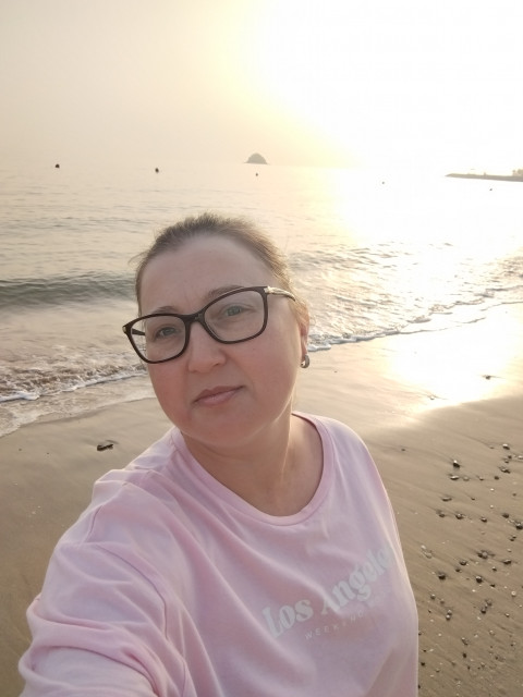 Катерина, Беларусь, Фаниполь, 44 года. Познакомлюсь с мужчиной для любви и серьезных отношений, брака и создания семьи, дружбы и общения.  Анкета 888492. 