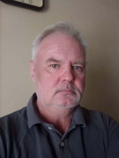 Дмитрий, Москва, м. Зябликово, 60 лет, 2 ребенка. Ищу: Я уже старый, но рабочий хулиган, 
почешу спинку костлявой)  Анкета 888585. 