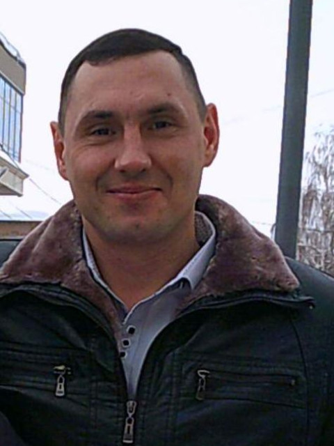 Александр, Балаково, 39 лет, 2 ребенка. Познакомлюсь с женщиной для любви и серьезных отношений, брака и создания семьи.  Анкета 888707. 