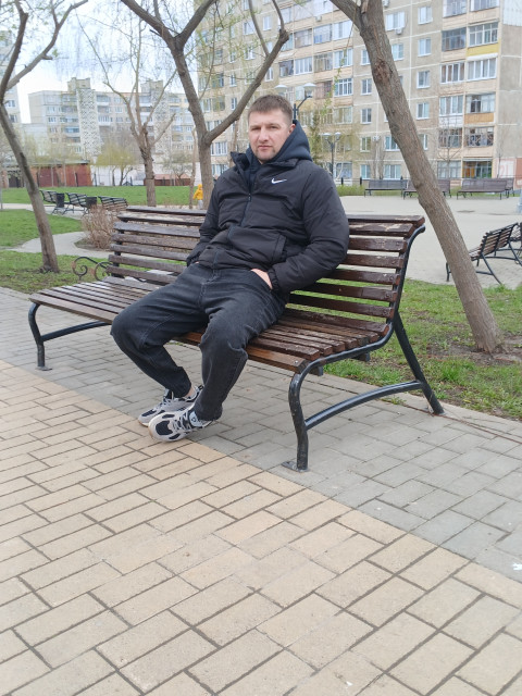 Андрей, Москва, м. Печатники, 35 лет. Познакомлюсь с женщиной для гостевого брака, дружбы и общения.  Анкета 889228. 