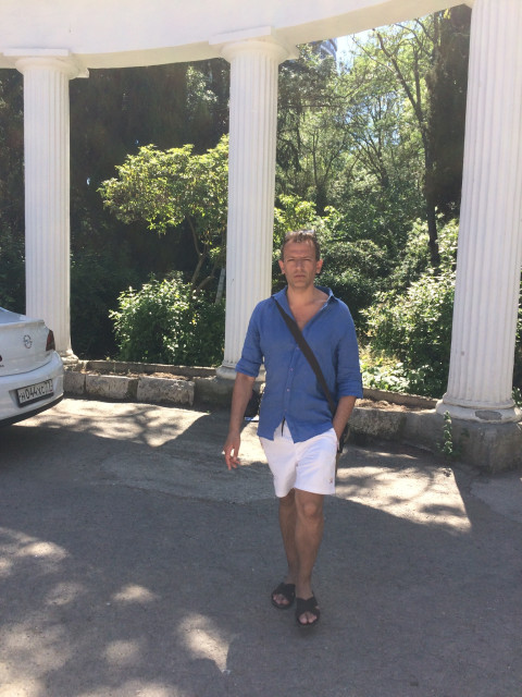 Сергей, Россия, Санкт-Петербург, 45 лет, 1 ребенок. Он ищет её: женщину для любви и серьезных отношений, брака и создания семьи, дружбы и общения.  Анкета 889260. 