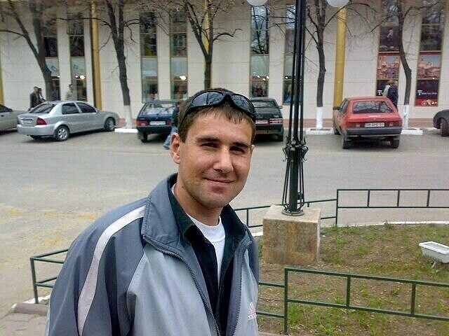 Юрий Сорокин, Украина, Луганск, 48 лет, 1 фото. Познакомлюсь для серьезных отношений.