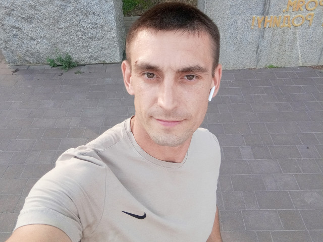 Андрей, Туапсе, 34 года, 1 фото. Познакомлюсь с женщиной для любви и серьезных отношений, брака и создания семьи, воспитания детей, дружбы...  Анкета 889286. 