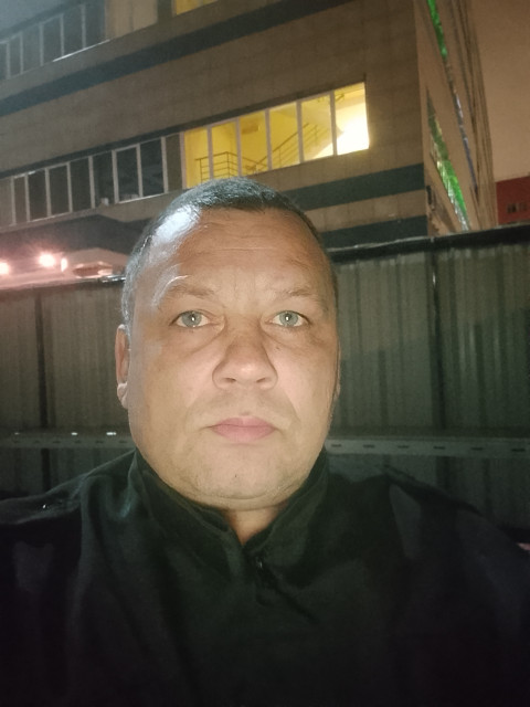 Эд, Вязьма, 46 лет, 1 ребенок, 1 фото. Познакомиться с отцом-одиночкой из Вязьмы