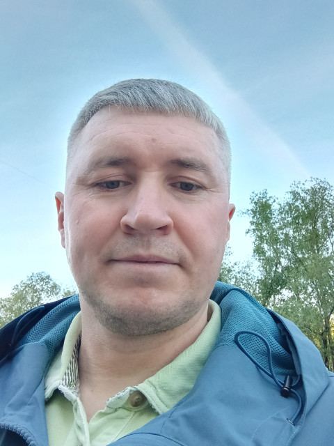 Юрий, Омск, 45 лет, 1 ребенок, 1 фото. Познакомлюсь с женщиной для любви и серьезных отношений.  Анкета 889653. 