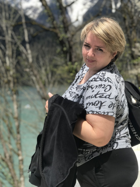 Анна, Россия, Краснодар, 45 лет, 2 ребенка. Познакомлюсь с мужчиной для любви и серьезных отношений, брака и создания семьи.  Анкета 889982. 