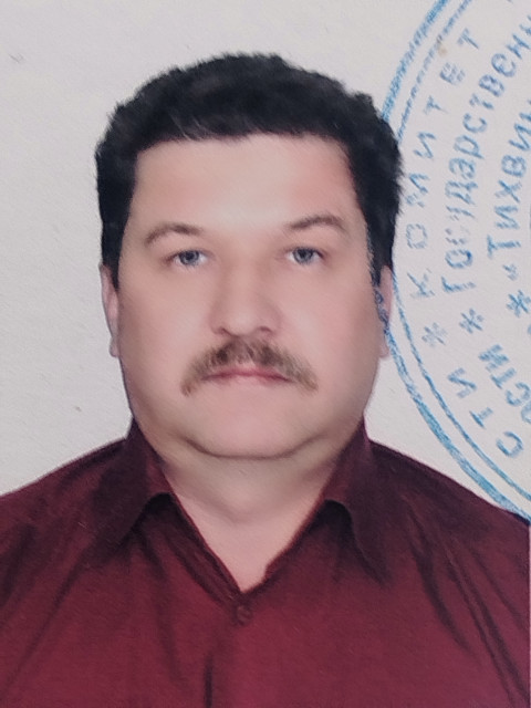 Андрей Зиновьев, Тихвин, 54 года, 1 ребенок, 1 фото. Ищу: Нежную, скромную. Буду носить на руках  Анкета 890172. 