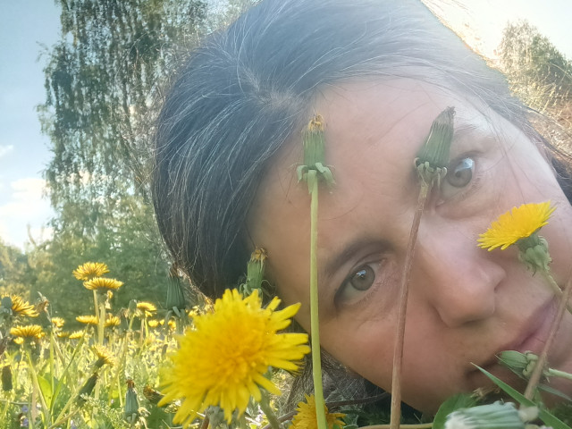 Анна, Россия, Москва, 46 лет, 3 ребенка. Она ищет его: Не знаю.. увижу- услышу- пойму хозяина дома. с традиционным взглядом на иерархию. любящего Бога и тр  Анкета 890650. 