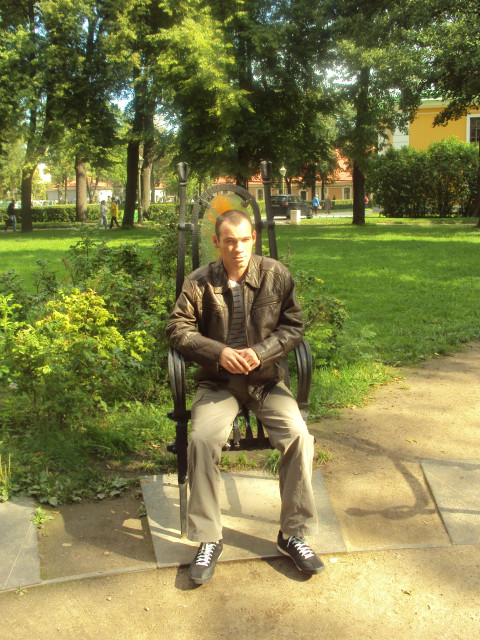Денис Петров, Россия, Санкт-Петербург, 48 лет. Ищу: хорошую и веселую.  Анкета 890739. 