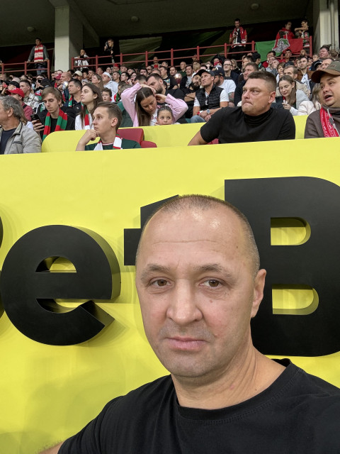 Рамиль, Москва, м. Калужская, 46 лет, 3 ребенка. Познакомлюсь с женщиной для любви и серьезных отношений, рождения совместных детей.  Анкета 891069. 