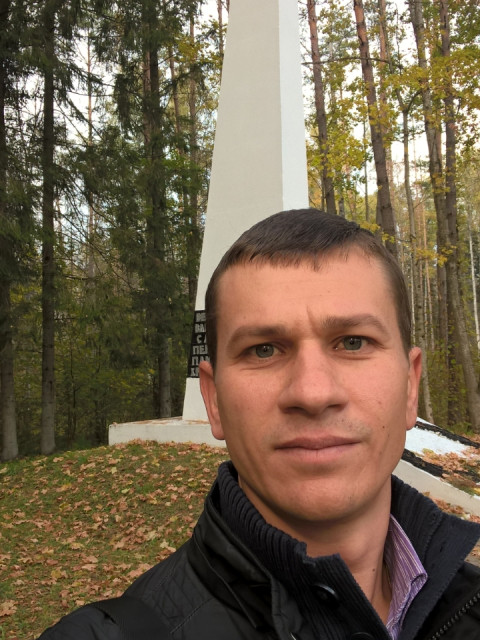 Валерий, Россия, Брянск, 40 лет, 1 ребенок. Он ищет её: женщину для любви и серьезных отношений.  Анкета 891440. 