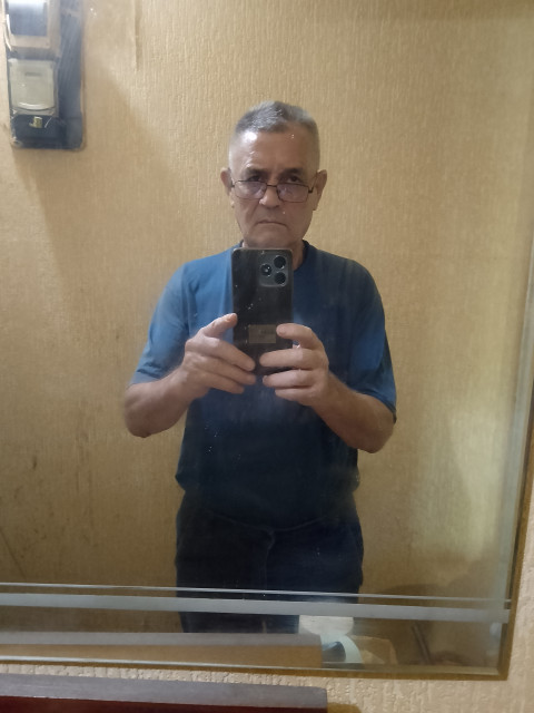 Александр, Луганск, 65 лет, 2 ребенка, 1 фото. Ищу: Для создания семьи без лжи  Анкета 891472. 