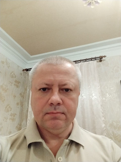 Дмитрий, Макеевка, 50 лет. Познакомлюсь с женщиной для любви и серьезных отношений.  Анкета 892139. 